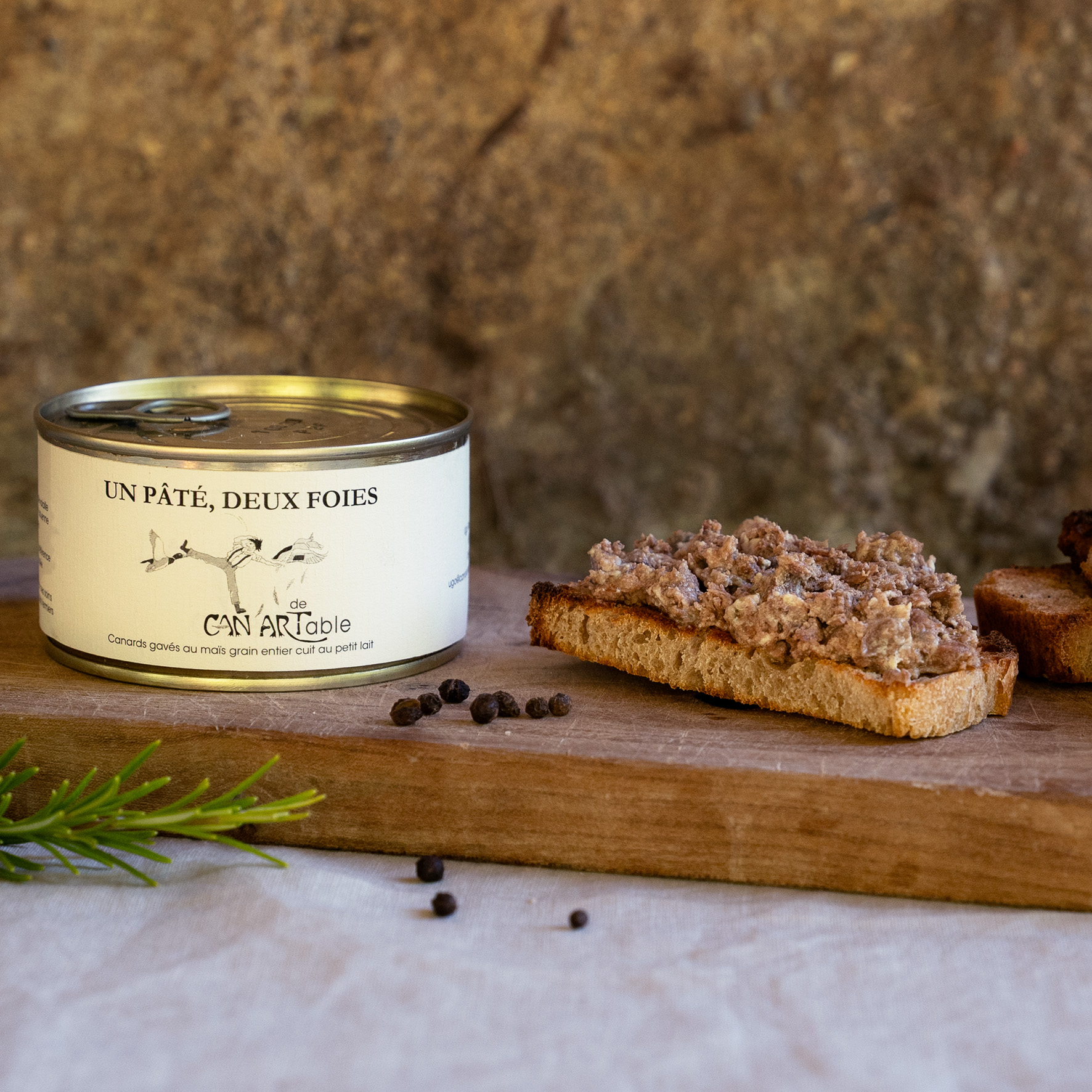 Un pâté, deux foies